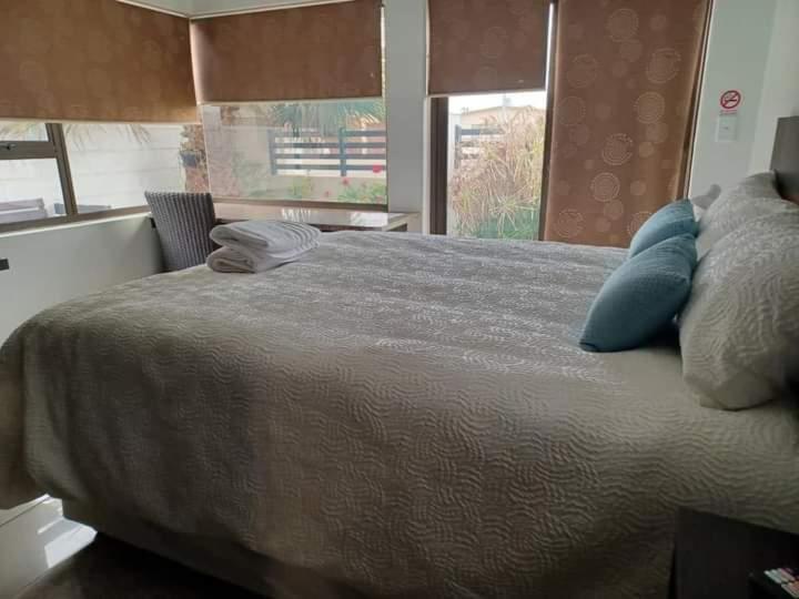 Carlo'S Boutique Guesthouse Волфіш-Бей Екстер'єр фото